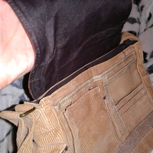 ⭐VINTAGE⭐Shoulder / Cross-Body Bag 👜 - Picture 15 of 16